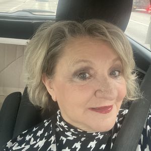 Meet your Posher, Dabney